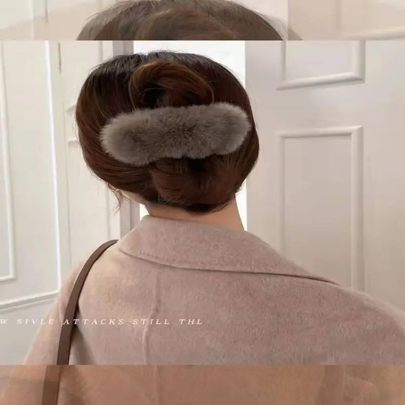 New arrival real fur accessories women and girls pompom ball wholesale rabbit fur pom pom party decoration accessories