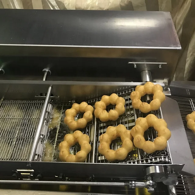 Mini donuts maker automatic donut fryer machine commercial cake doughnut making machinery Mochi donut frying for bakery shop
