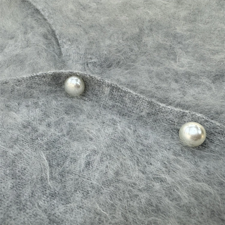 Cashmere Winter Sweaters Loose Knit Cashmere Women Buttoned Cardigan Sweaters Wholesale