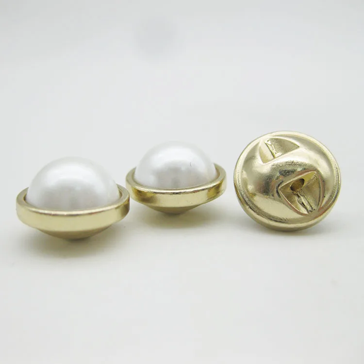 
custom fancy high quality garment shank pearl buttons for clothes 