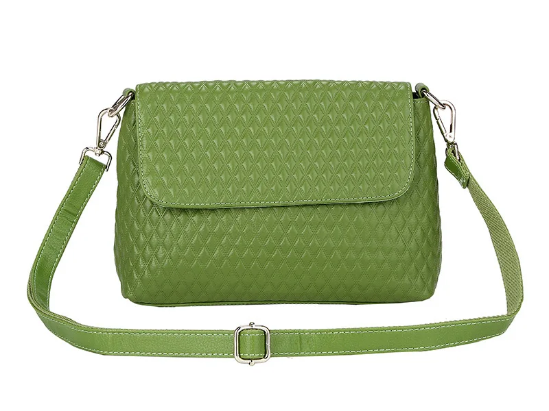 2020 wholesale women quilting genuine leather crossbody embroidery hand bags
