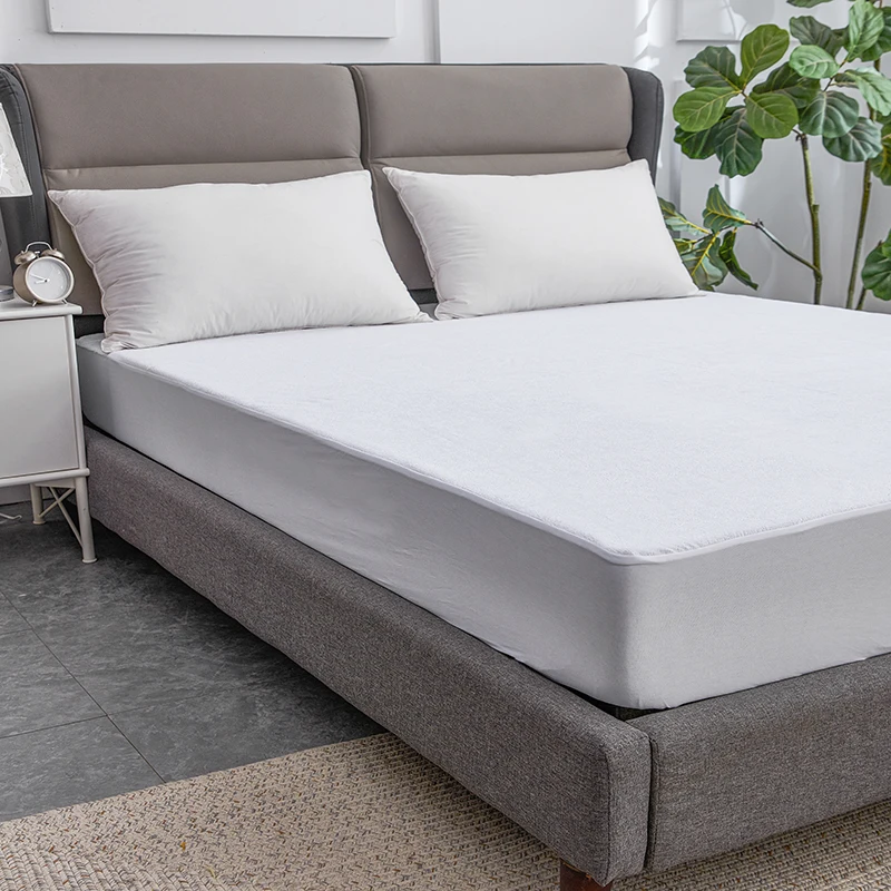Hypoallergenic Waterproof Fitted Mattress Protector Cover, Queen, White