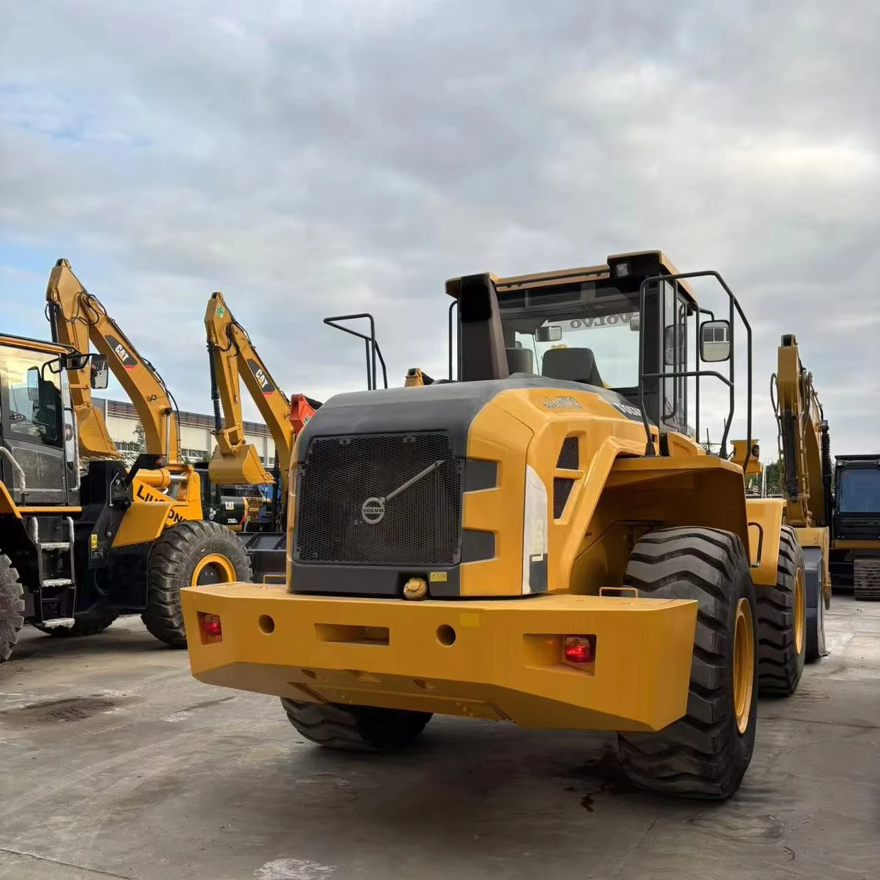 Used loaders L105 Good performance loaders Cheap Used loaders for sale
