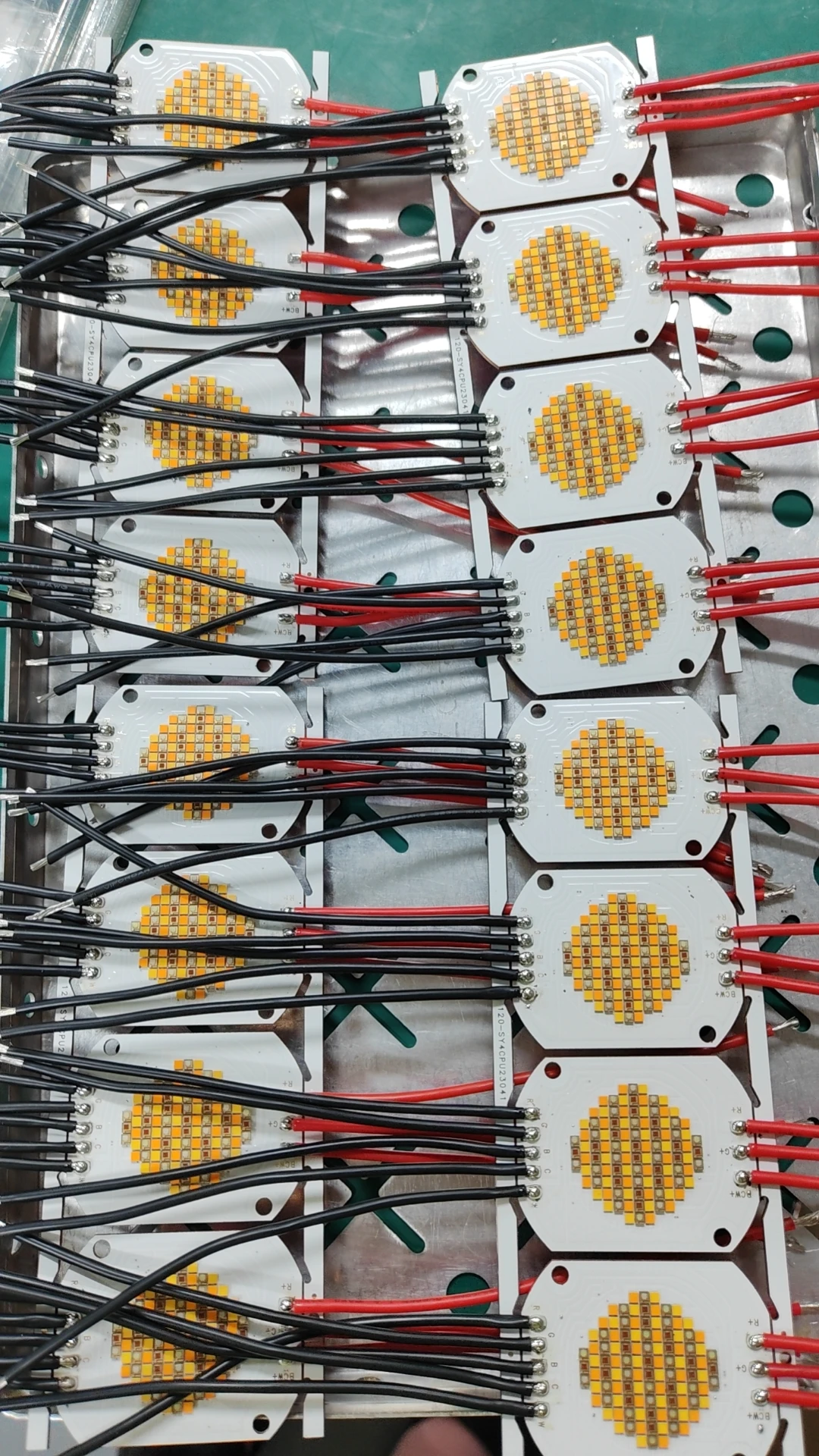 Shenzhen manufacture High CRI 95Ra RGBWW RGBWY RGBCW Five Colors LED COB CHIP for video photpraphy lighting 350W 500W