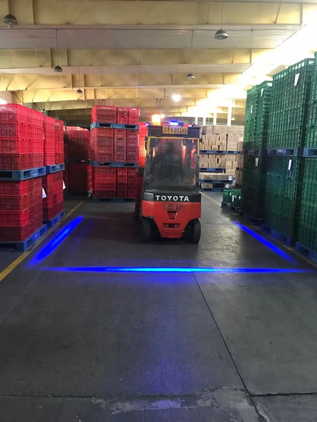 10-80V 18W red, blue, green and Amber  multi-color Zone Warning lights forklift  road construction safety area signal light E9