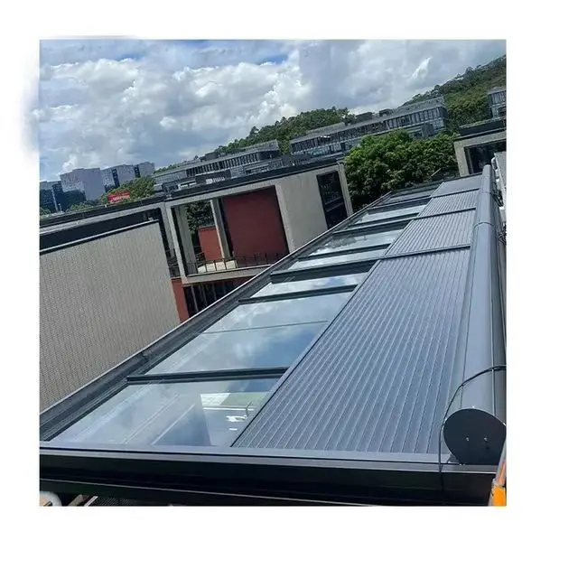 Modern Design Outdoor Retractable Aluminum Alloy Shutter Windproof Motorized Roller Roof Patio Skylight Blind Balcony Pergola