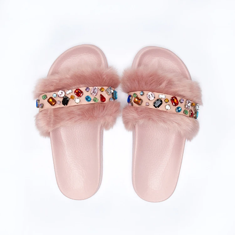 Ladies home fur slides custom fluffy slippers fashion high-end indoor furry sandals with rhinestones fur slippers for women