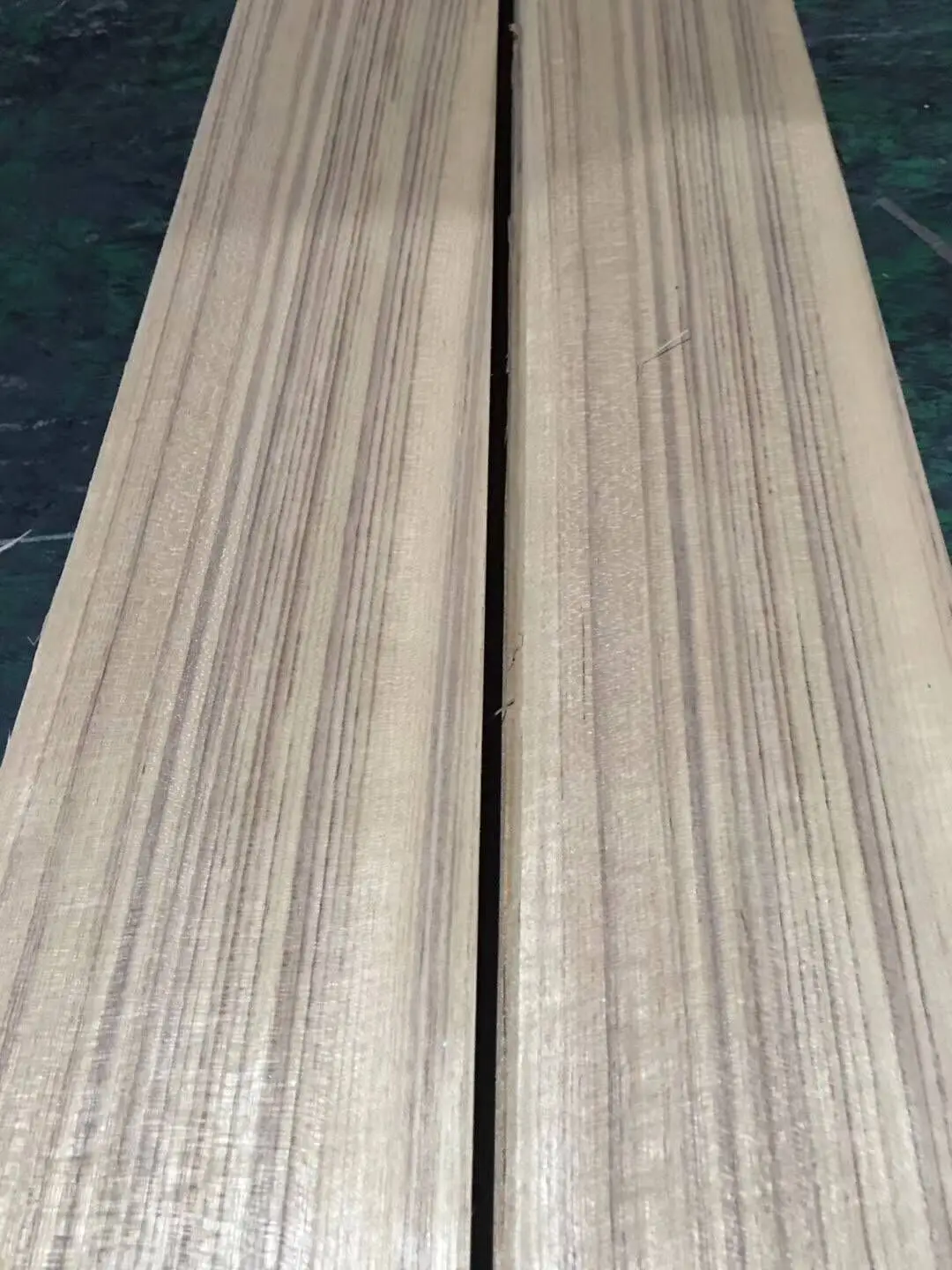 Factory Supply Sliced Natural Wood Veneer Sheet Quarter Cut Burma Teak Veneer for Wall Panel Furniture