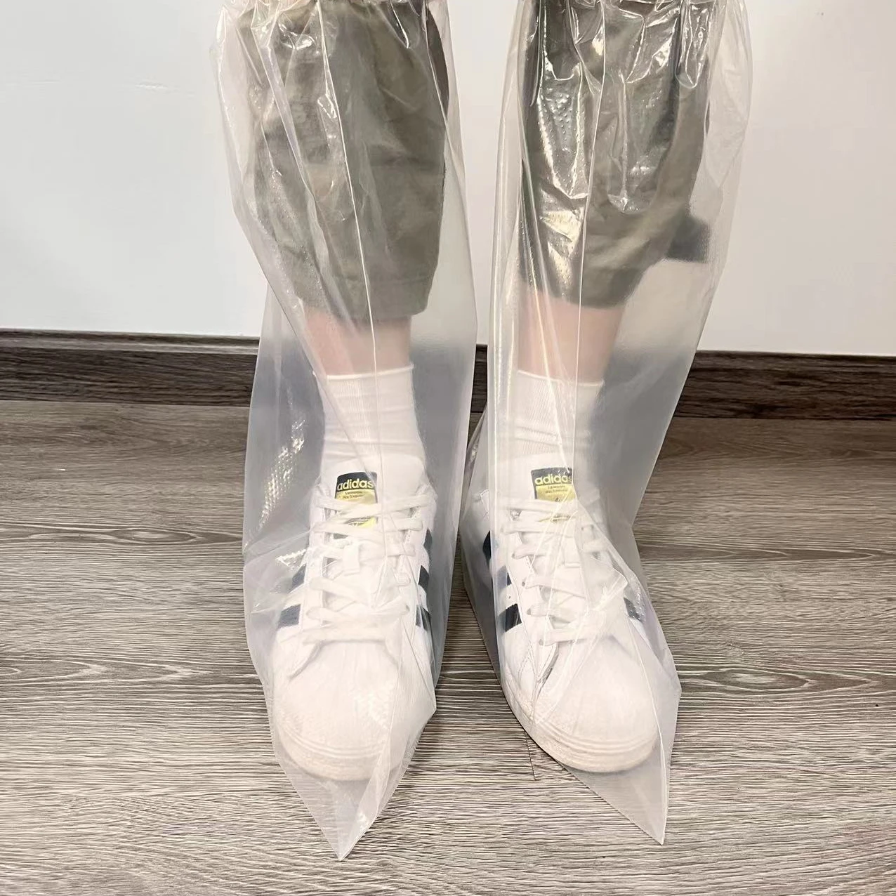 Outdoor waterproof disposable plastic shoe cover rain boots shoe cover