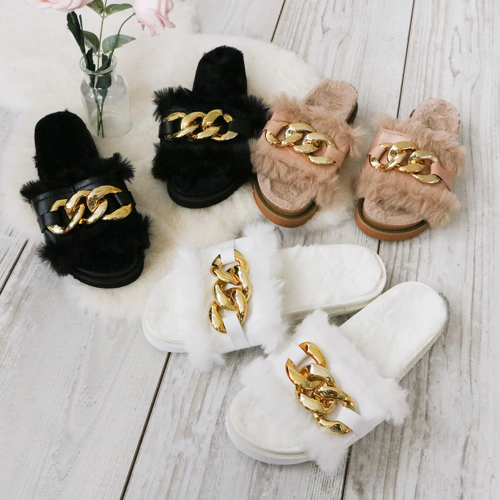 2021 New Arrivals Luxurious Fashion Furry Designer Women Fur Slipper