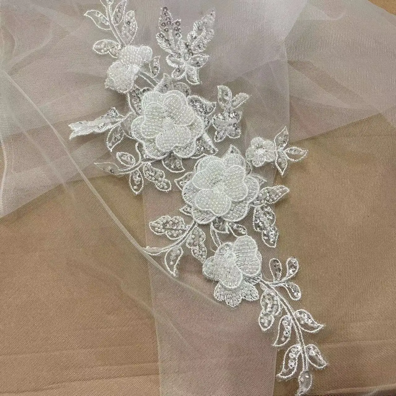 Haute Couture Rhinestone Beaded 3D Flower Lace Fabric Applique Bridal Hair Flower Wedding Headpiece Cape Veil Patch Motif