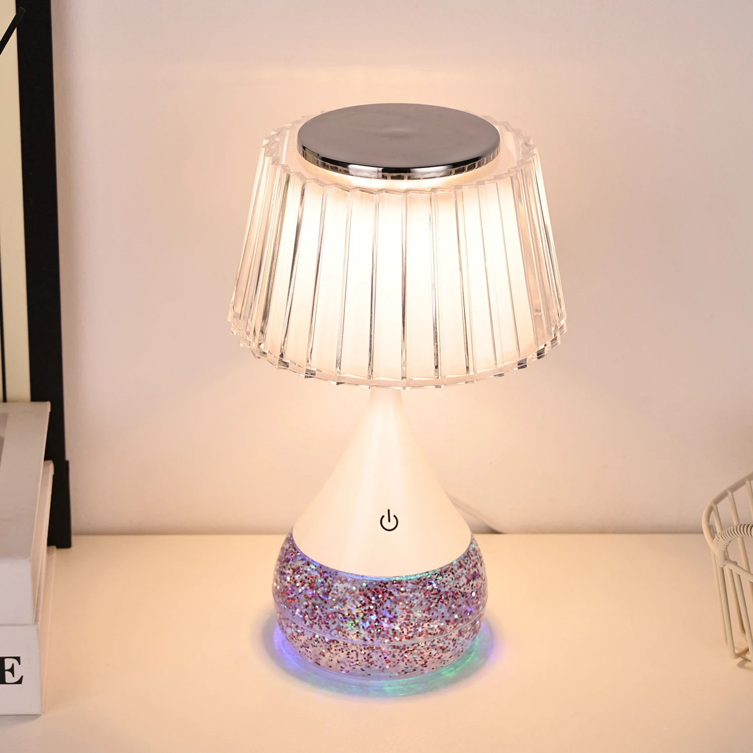 Retro bar Style Night Light RGB Glitter Bottle Bottom Stepless Dimming Transparent rubik Cube Led Desk Lamp with Crystal Shade