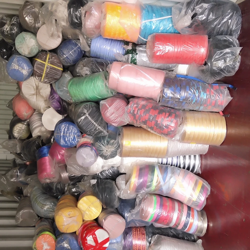 Stocklot Polyester Knitted Crocheted Elastic Band Tape All Kinds of Colors Thick Fleece Fabric Plain Woven Design Sofa Bag Use