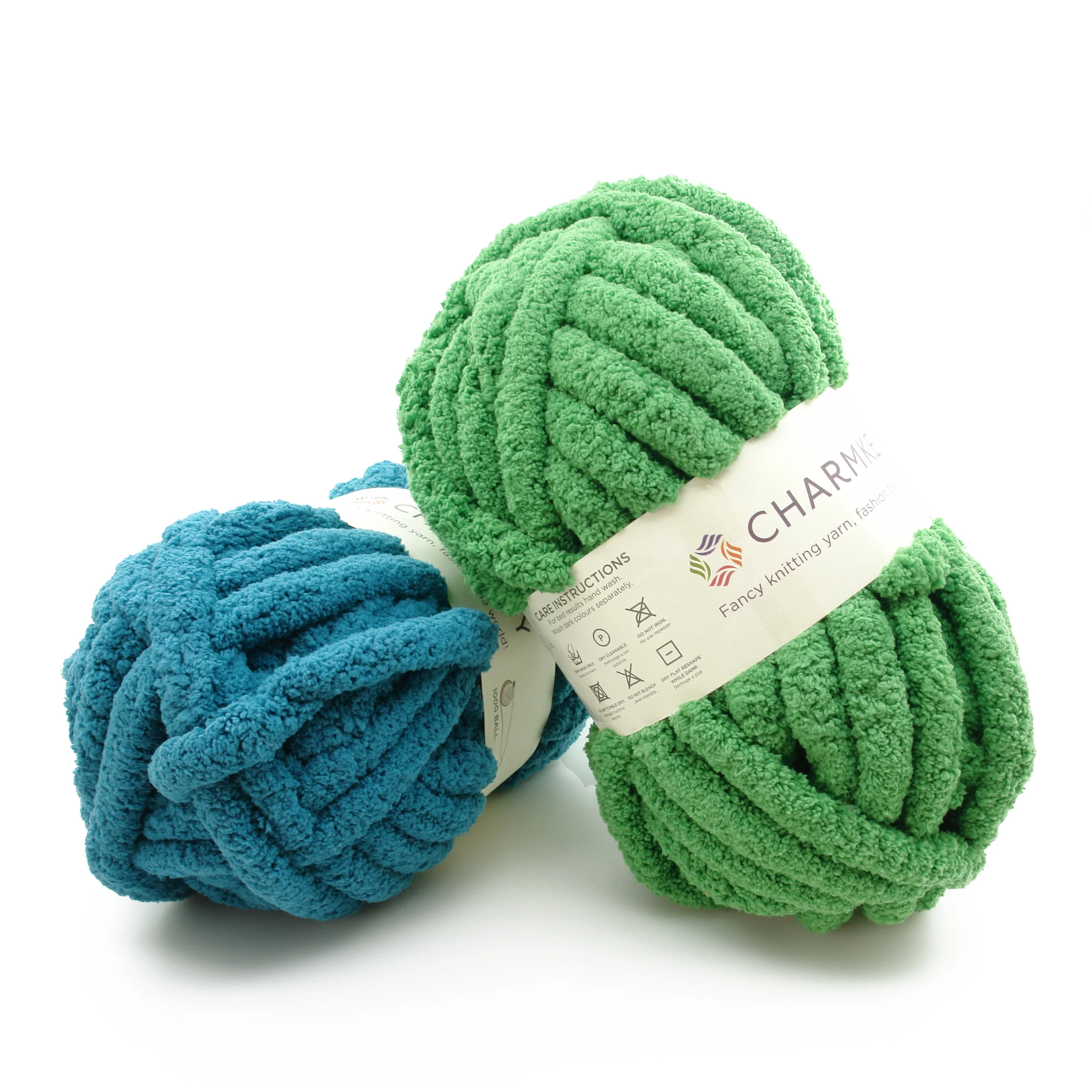 Charmkey high quality 2cm&3cm thick polyester chenille chunky yarn for knitting chenille blanket