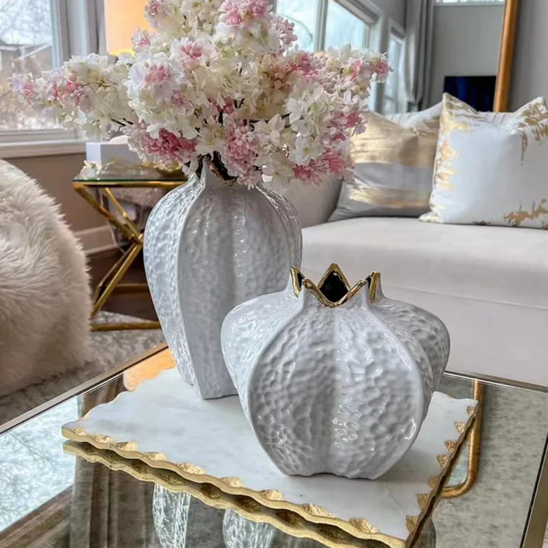 Creative Golden Ceramic Open Vase Electroplated Ornament for Home Hotel Restaurant Wedding Living Room Coffee Table