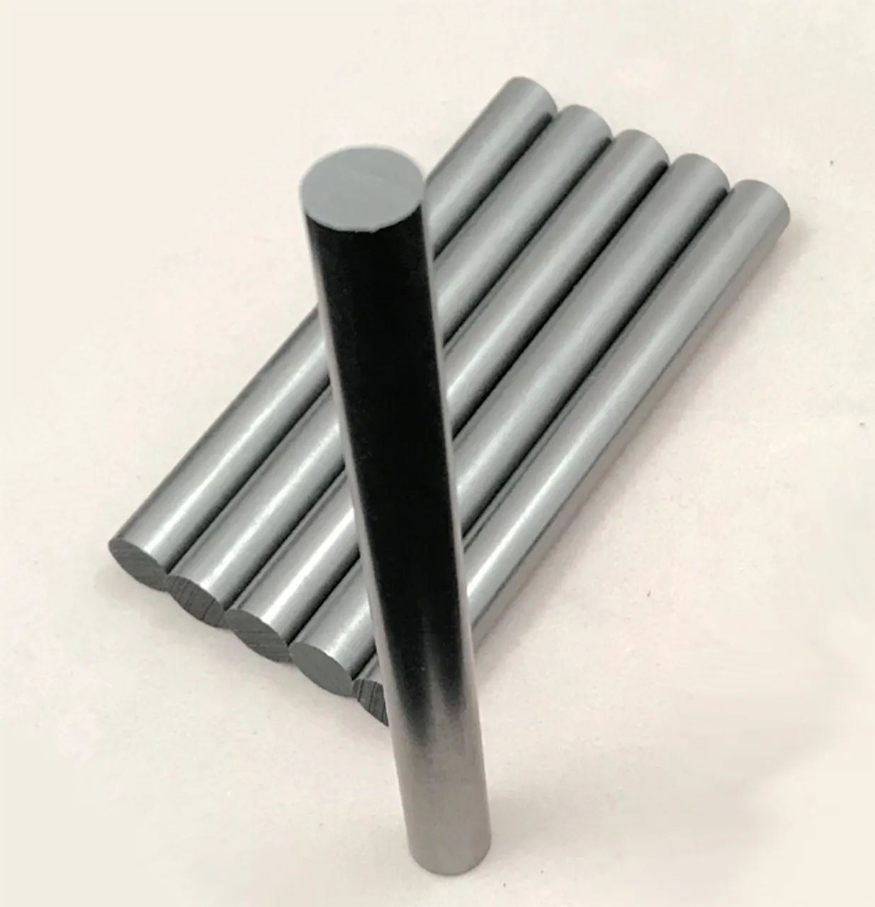 High Quality Isostatic Pressing Artificial Carbon Rod Graphite Rod
