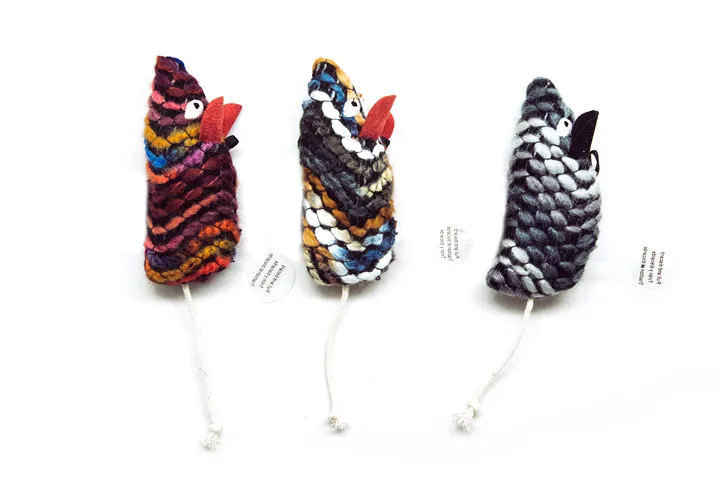 Cat toy mouse with natural catnip and realistic mouse sound