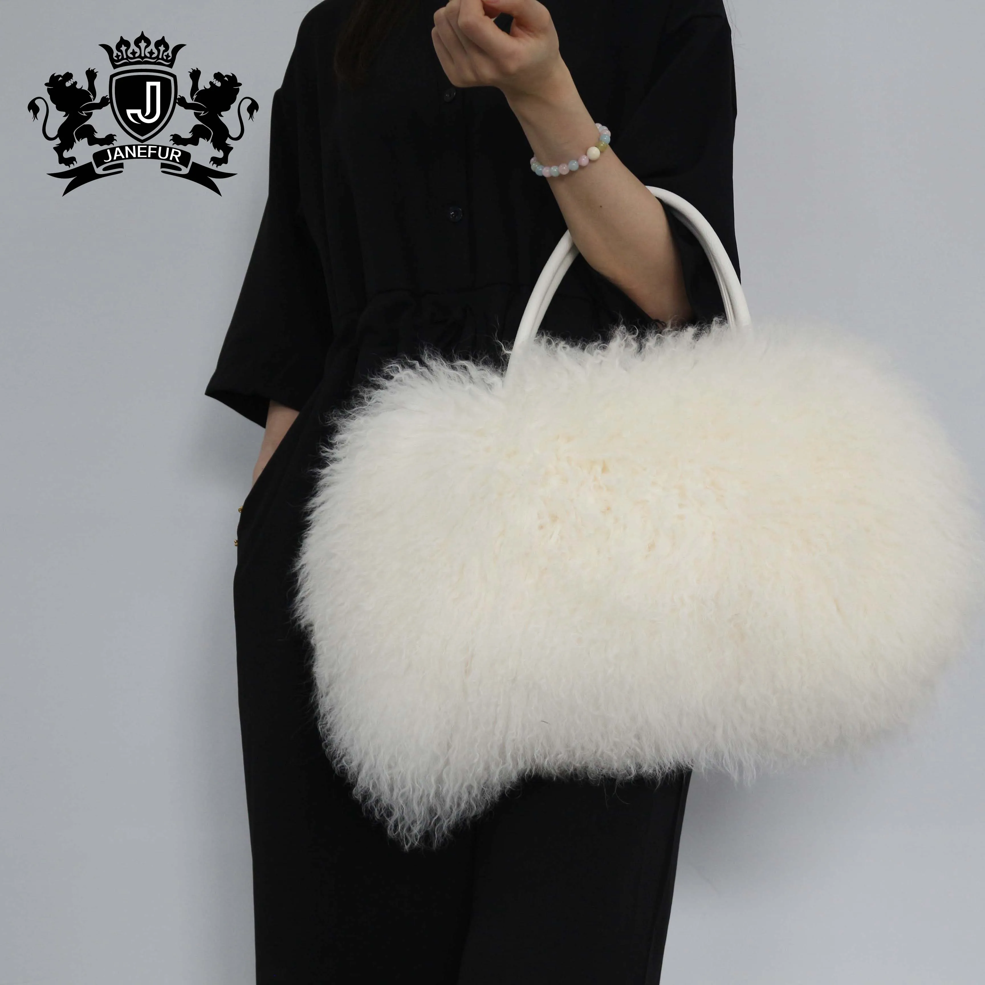 Factory Direct Wholesale Lady Fashion Handbag Black Mongolian Lamb Fur Bag
