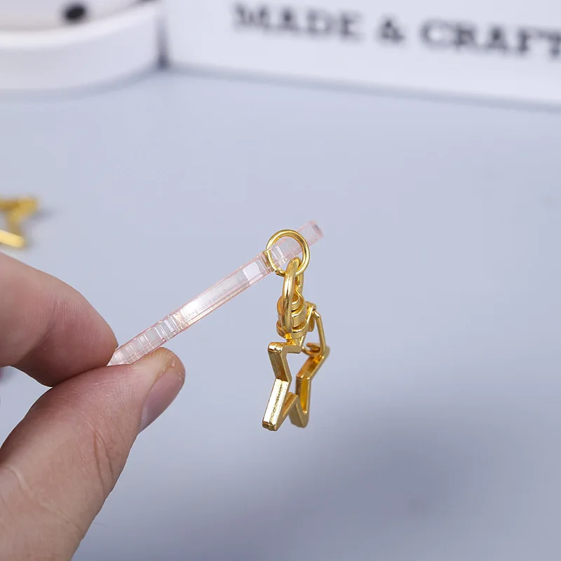 Personalized Promotional Gift Plastic Creative Acrylic Anime Charms Keychains