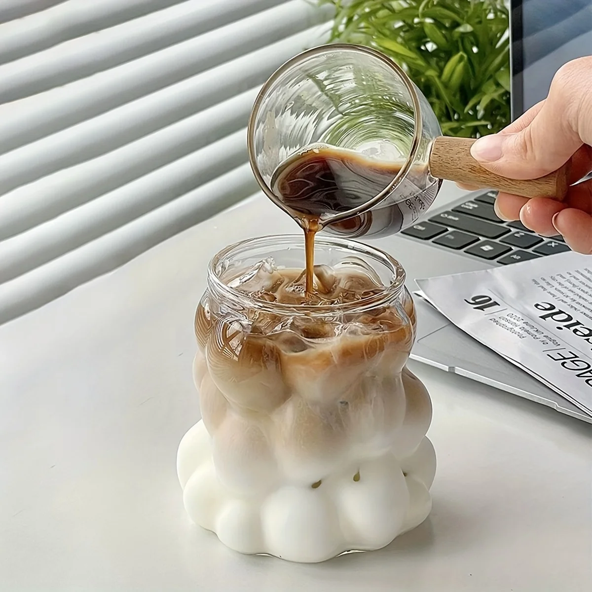 Creative Ins Wind Grape Styling Tumbler Coffee Mug with High Borosilicate Strap Milk Latte Water Juice Glass