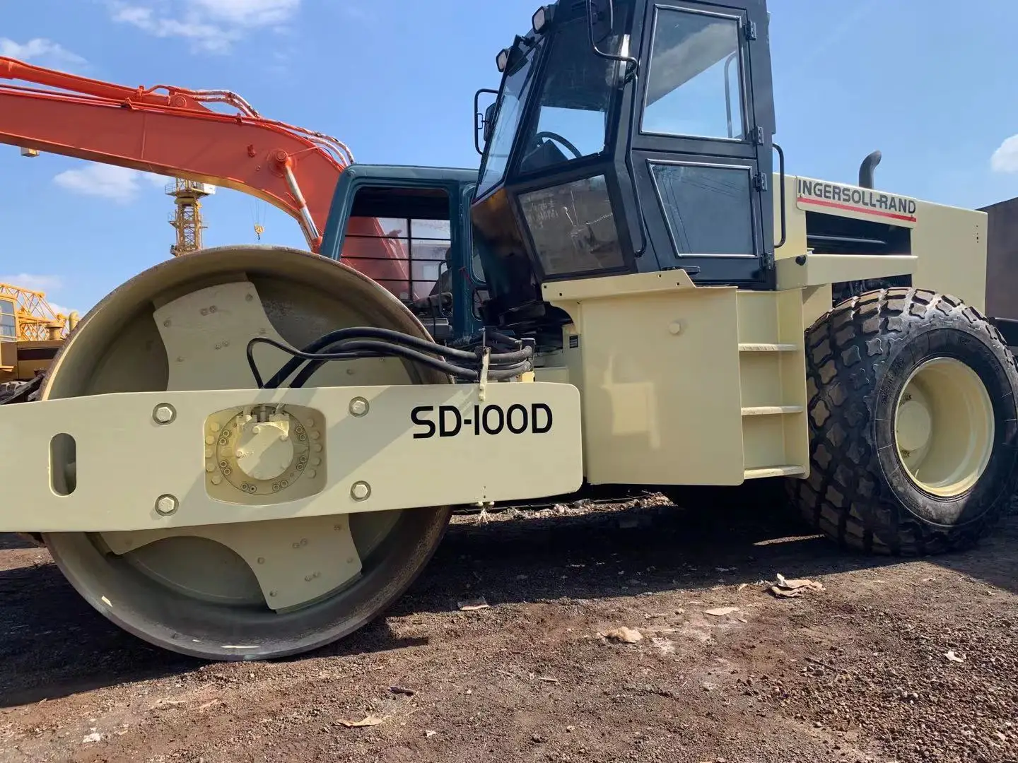  Б/у товары Лидер продаж недорогой ролик Ingersoll-rand Sd100d для