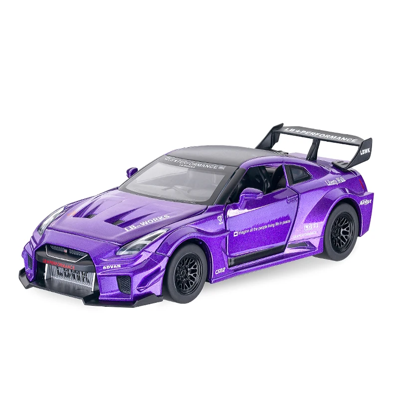 Diecast 1/32 Nisson GTR Alloy car model sound and light pullback doors open GTR metal model car display collection toy