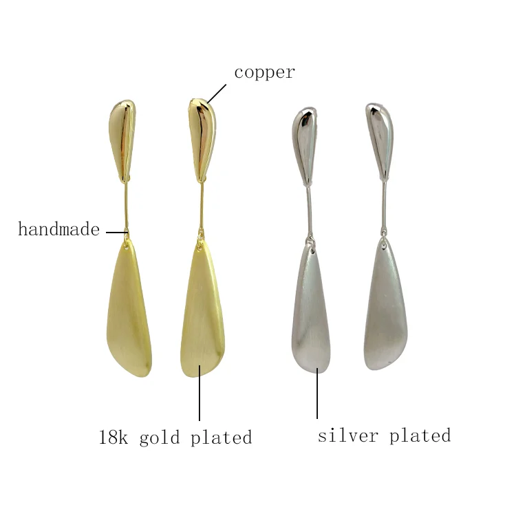 Wholesale High-end Elegant Tassel Geometric Gold Earrings 18k Matte Shiny Copper Women Arabic Gold Earring Designs