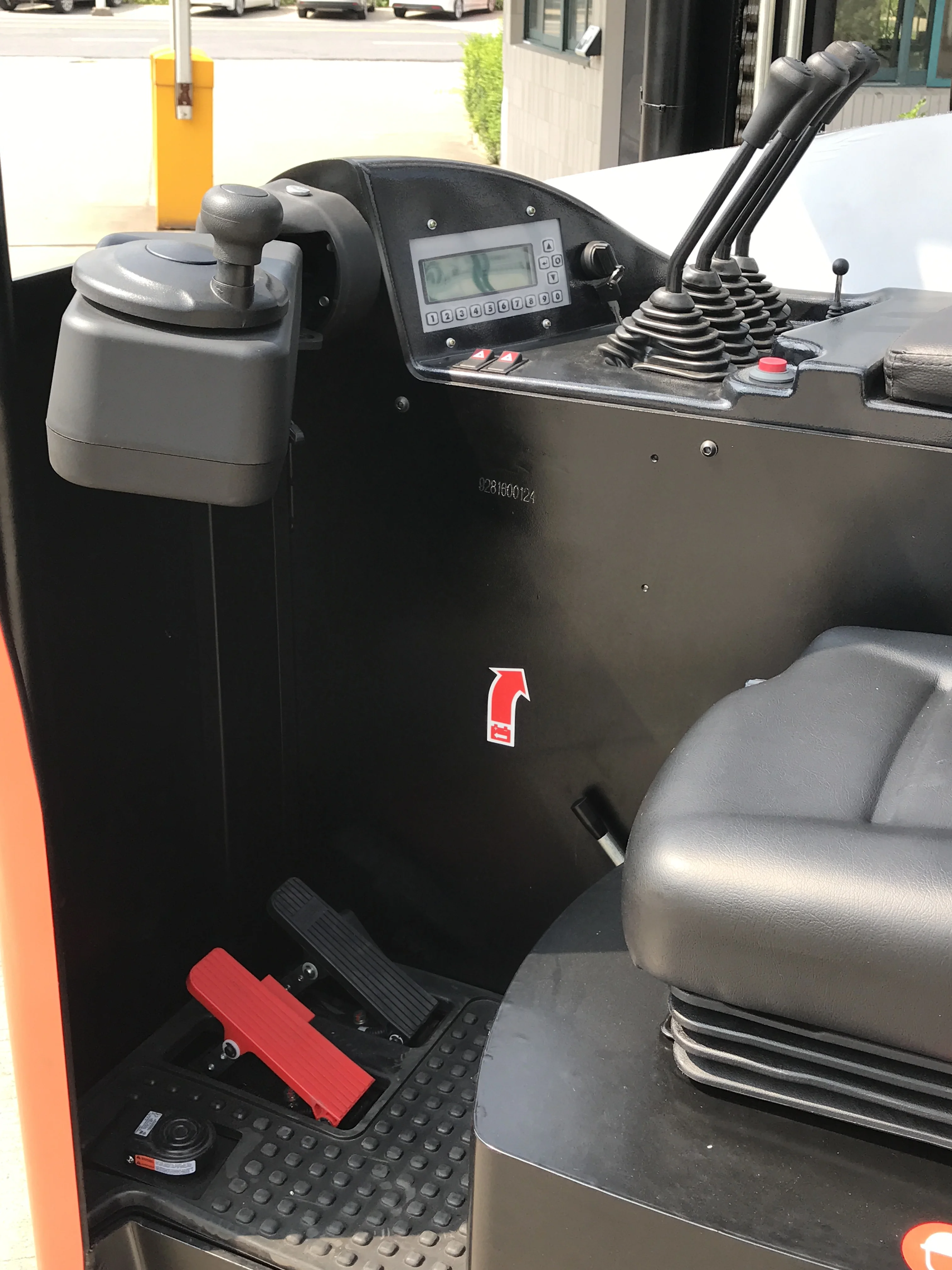 Best selling products in europe full-electric stacker lift stacker battery powered forklift fast charging