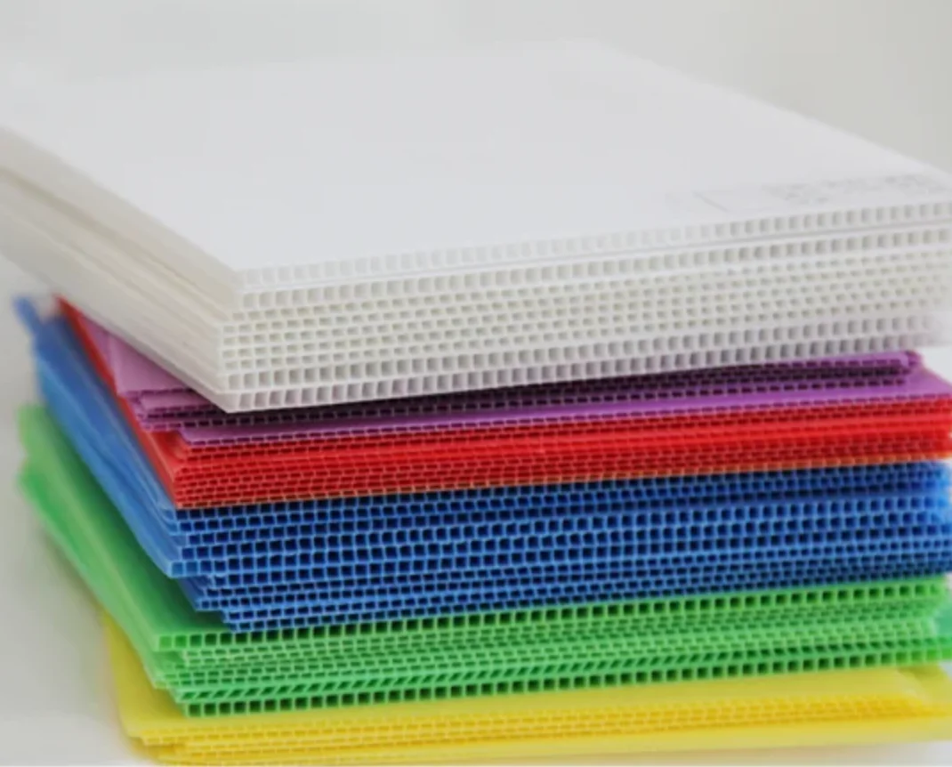 MACHINE MANUFACTURER SINCE 1997 Plastic Coroplast PP Hollow Board Sheet Making Machine