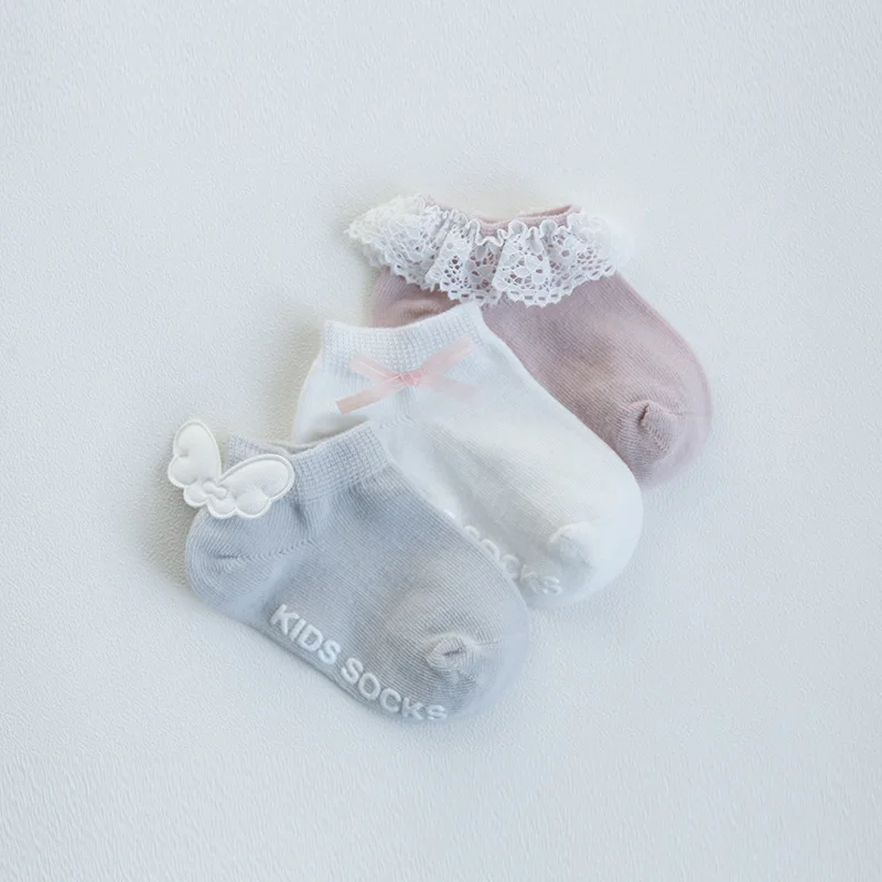 Весенне-летние хлопковые носки для новорожденных Нескользящие Бесшовные дышащие с ушками и рюшами