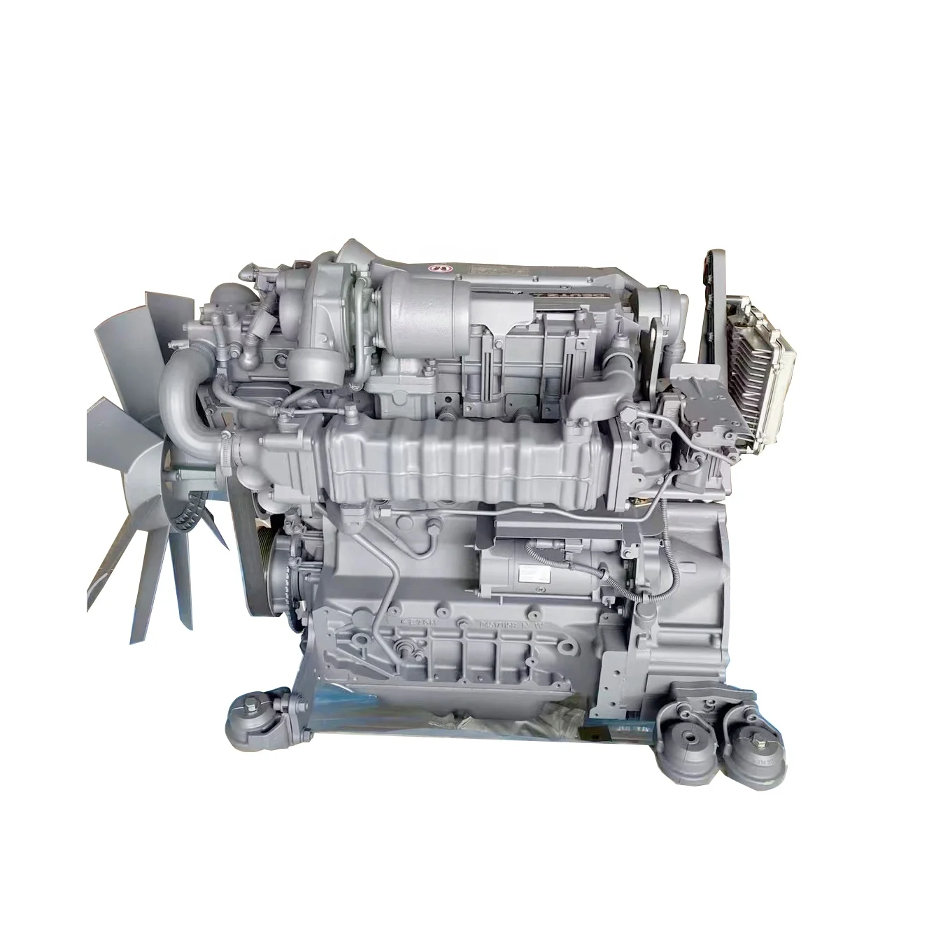 water cooled 4 cylinders 2300rpm TCD TCD4.1 L4  machines diesel engine