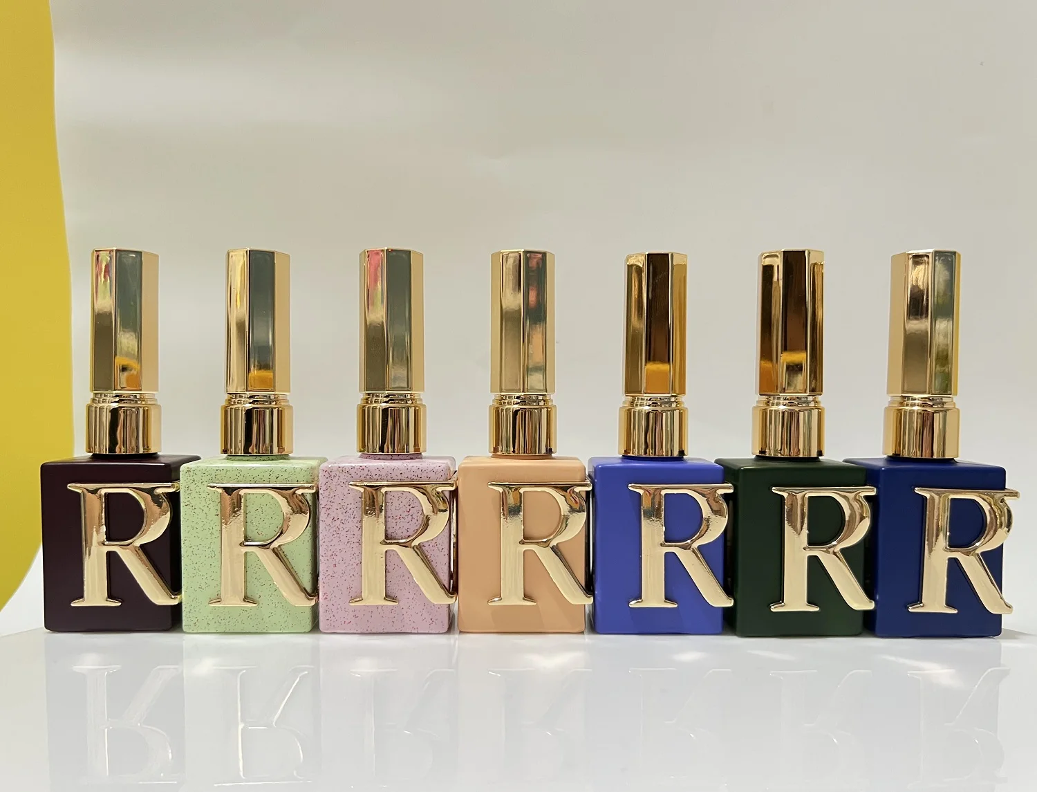 15ml Custom Color Logo Artwork Printing Empty Square UV Proof Gel Glass Nail Polish Bottle with Color Matched Cap