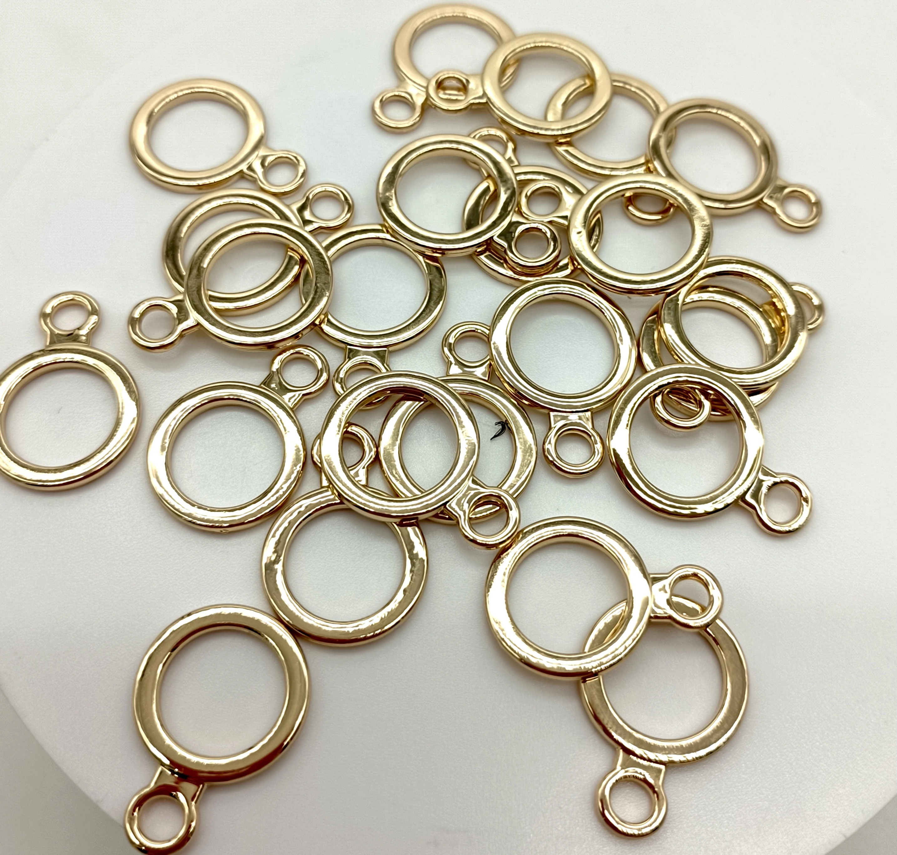 2022 New Popular Metal Zipper Pull High Quality Hot Sale Zipper For Hoodie/Jeans/Jacket/Handbag Clothing Zipper(White).