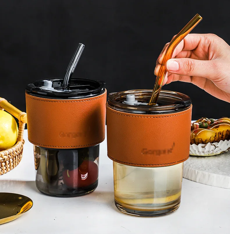 New Design 400ml Clear Drinking Tumbler with Vertical Stripes Leather Sleeve Travel Coffee Glass Cup with Lid and Straw