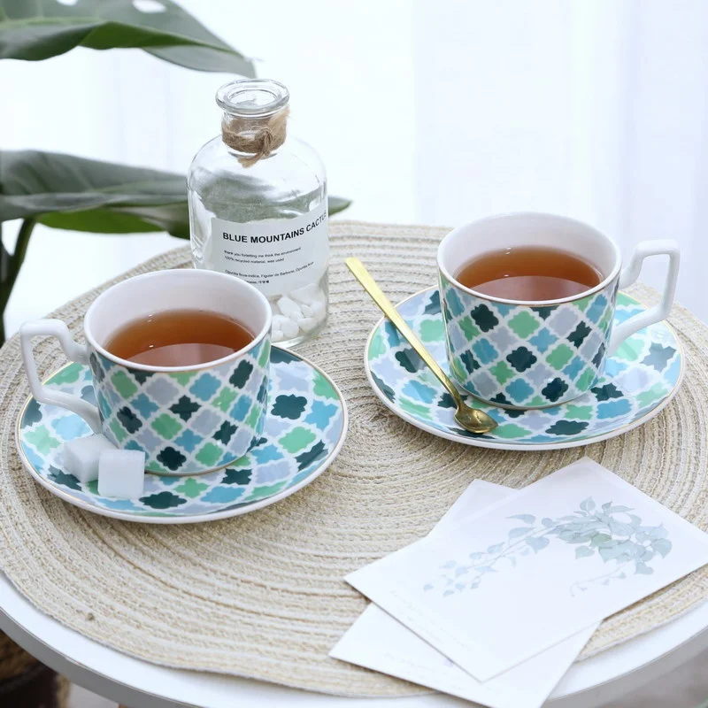 China Manufacturer Customized New Design Morocco ceramic coffee mug porcelain pottery mugs with lid