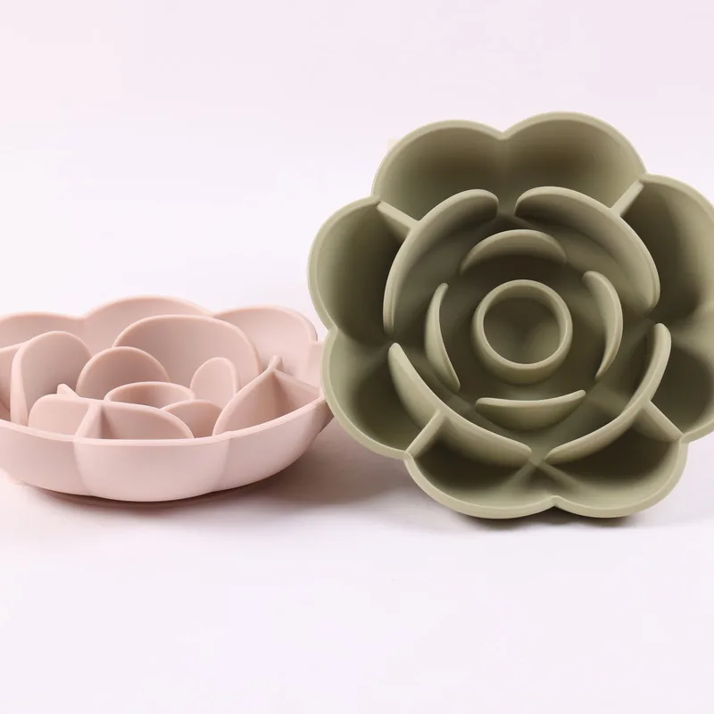 Wholesale Pet Accessories Slow Feeder Dog Bowl Fast Shipping Silicone Non Slip No Choke Dog Slow Food Bowl with Suction