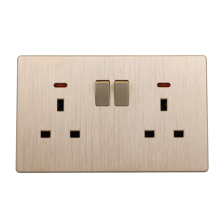 High quality Universal  13A 250V Home Power Outlet  Double USB Port With Gold Drawing Electrical Switch Socket