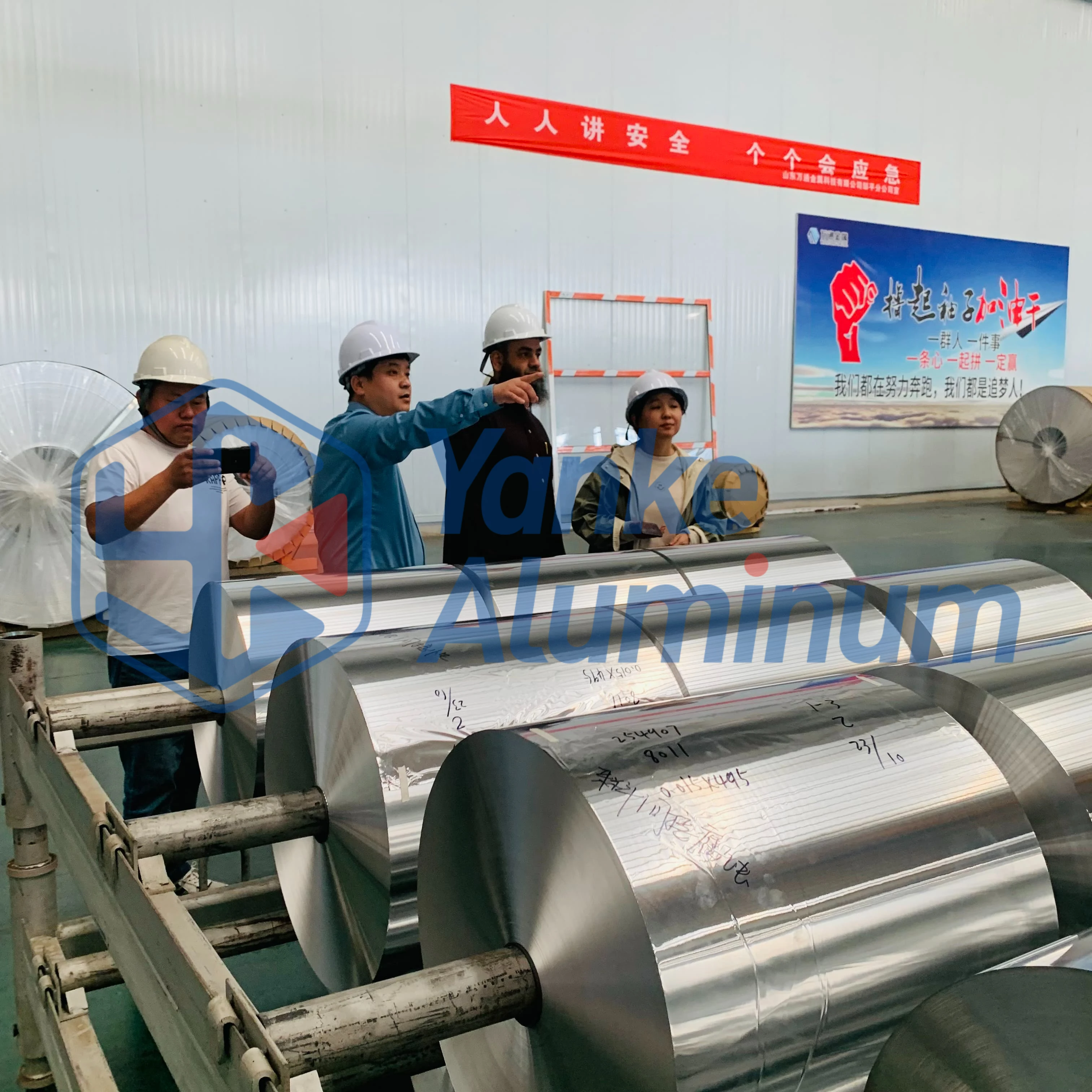 Free Sample Aluminium Foil 8011/8021/3003/1235/8079 O for Flexible/Food/Snack/Kitchen/Household/Container/Packaging Alu Foil