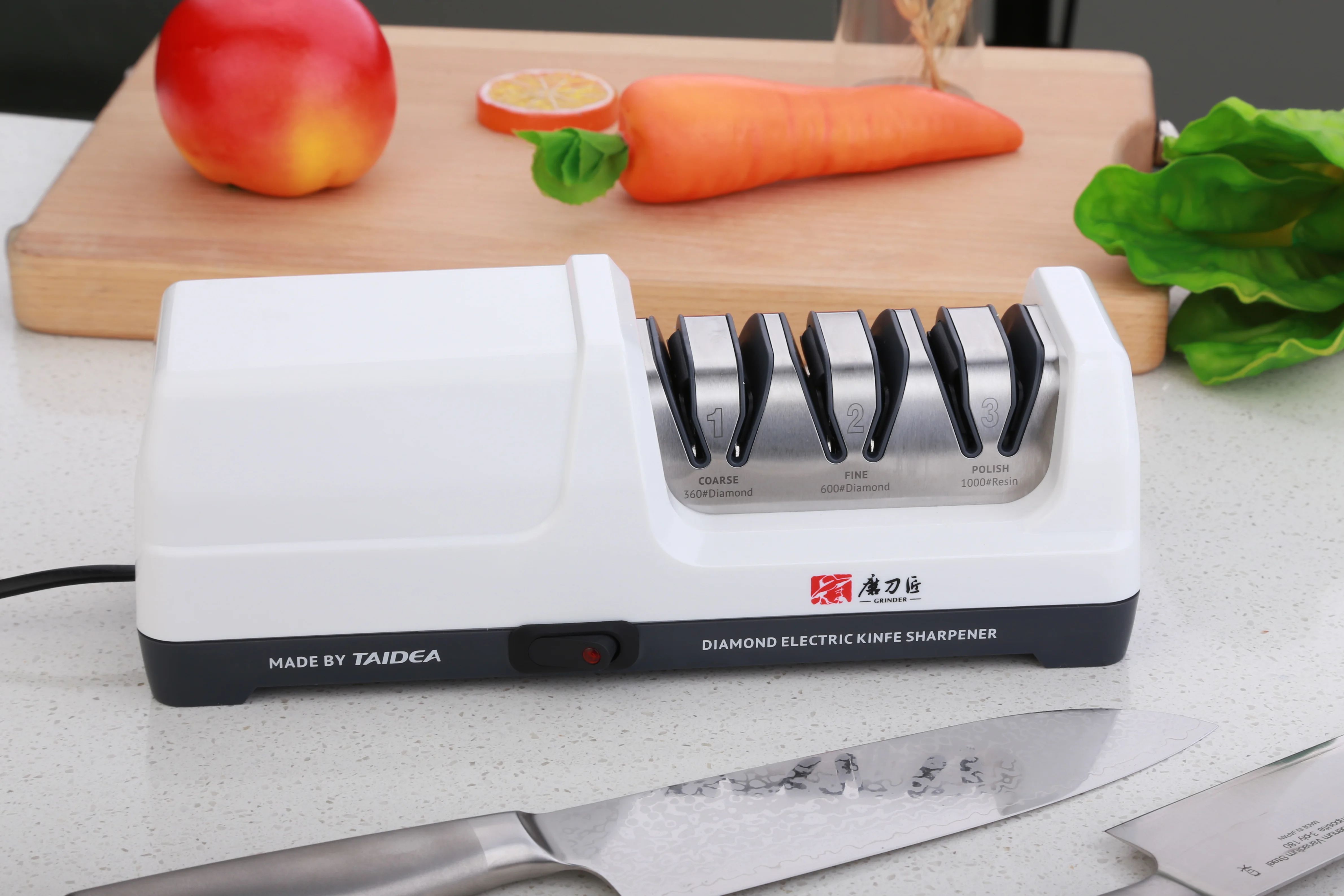 TAIDEA Smart Gadgets  Kitchen Ware Top Level TG2202 3 Stages Electric Diamond Steel Kitchen Knife Sharpener