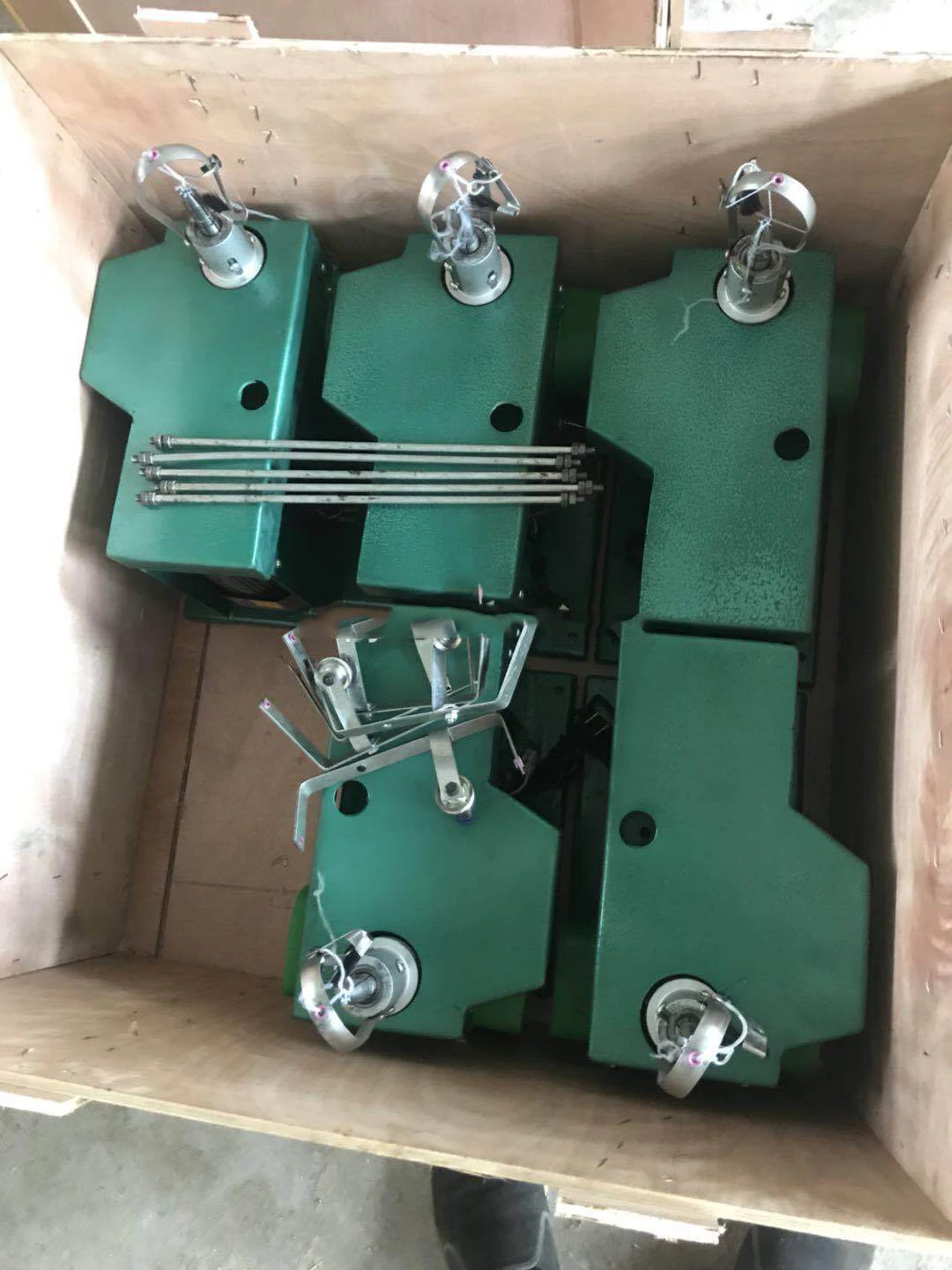 Small round cord belt tape knitting machine