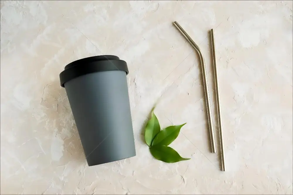 Custom logo plastic disposable juice cup and boba tea cups and yogurt cups with spoon for drink