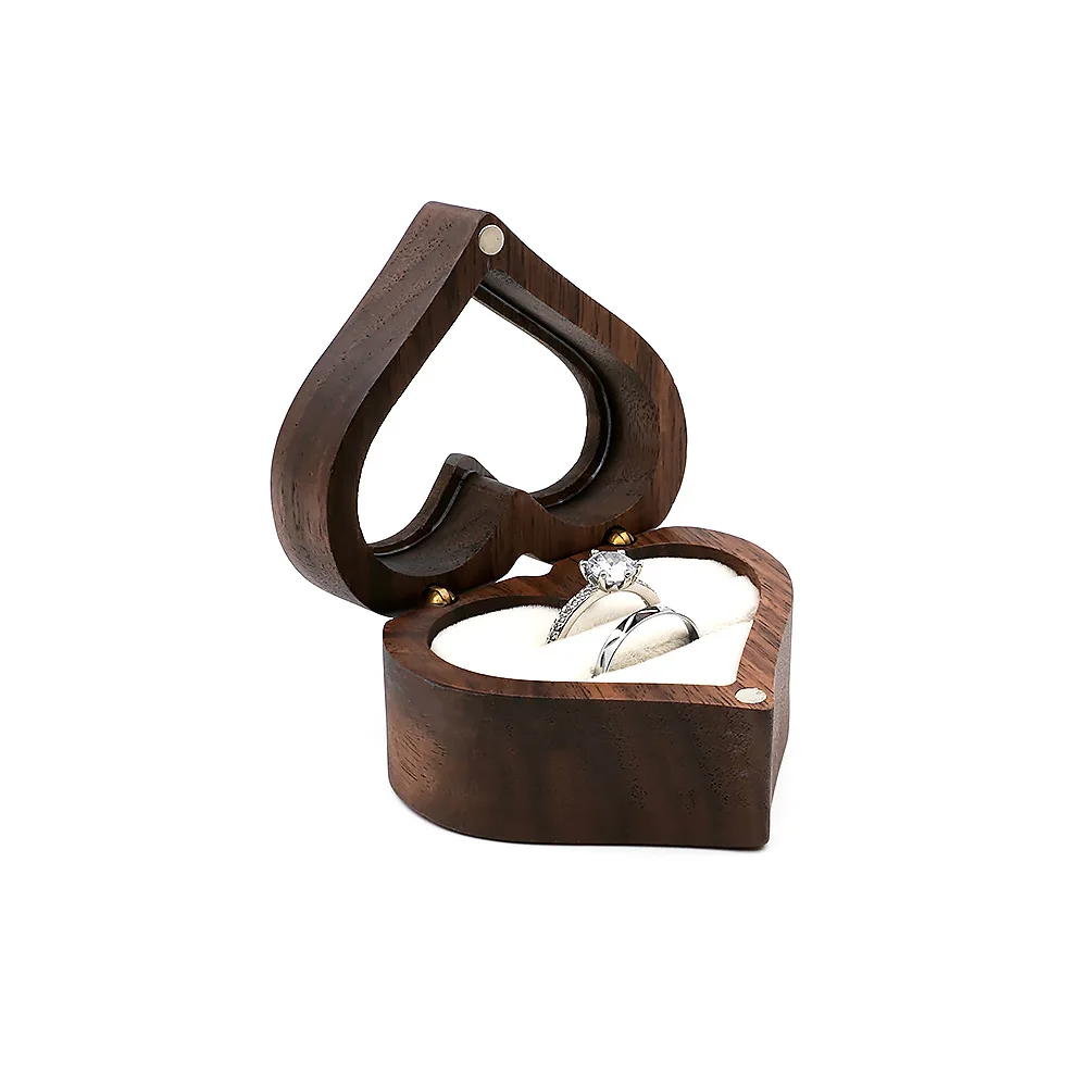 Custom Logo Heart Wood Ring Box Packaging Walnut Luxury Gift Ring Case Mini Boxing Ring Wedding Jewelry Display Storage Boxes