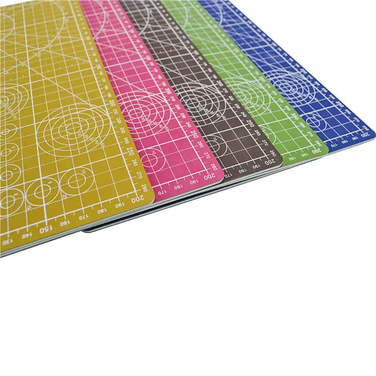 ZEQUAN Pvc Eco Friendly Cutting Mat Flexible Plastic A3 Large Cutting Mat Silicone Self Healing Cutting Mat