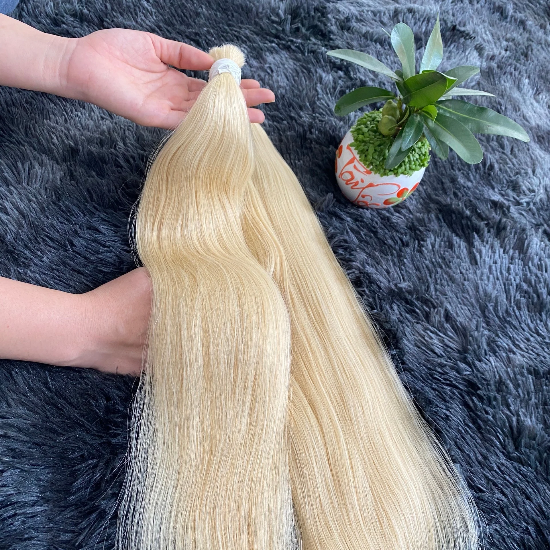 
Оптовая продажа с завода, вьетнамские волосы высшего качества 613 #, светлые волосы 