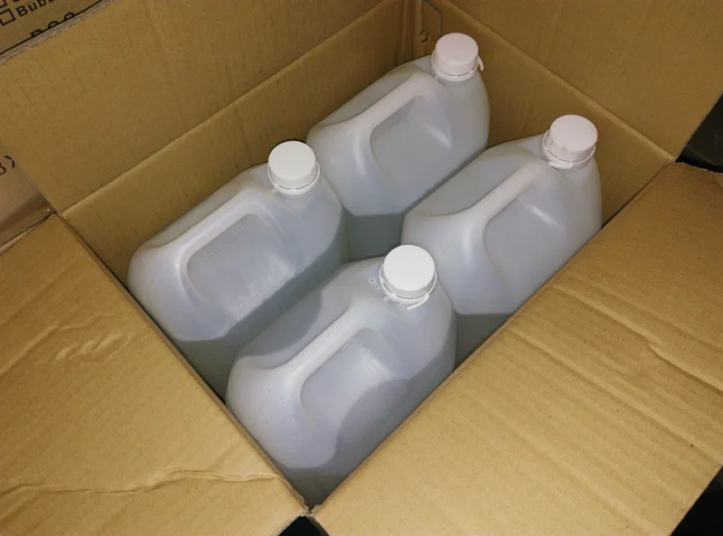 Factory High Quality 5L Snow Oil for Snow Machine Hot Sale Environmentally Snow Machine Liquid for Plays Club Party Stage