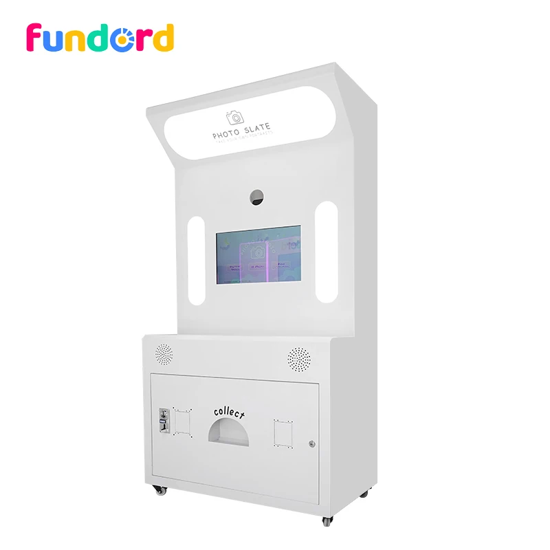 Fundord photo booth vending machine for selfie printer