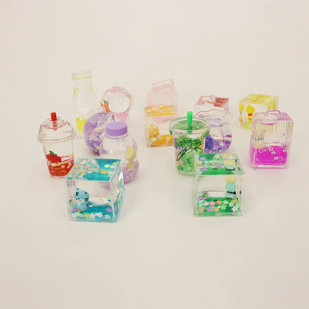 Cute Marine life Quicksand Bottle Moving Liquid keychain