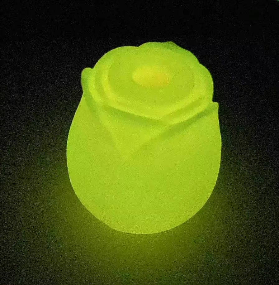 Hot Selling Glow In The Dark Luminous Rose Vibrator Women Sex Rose Toy