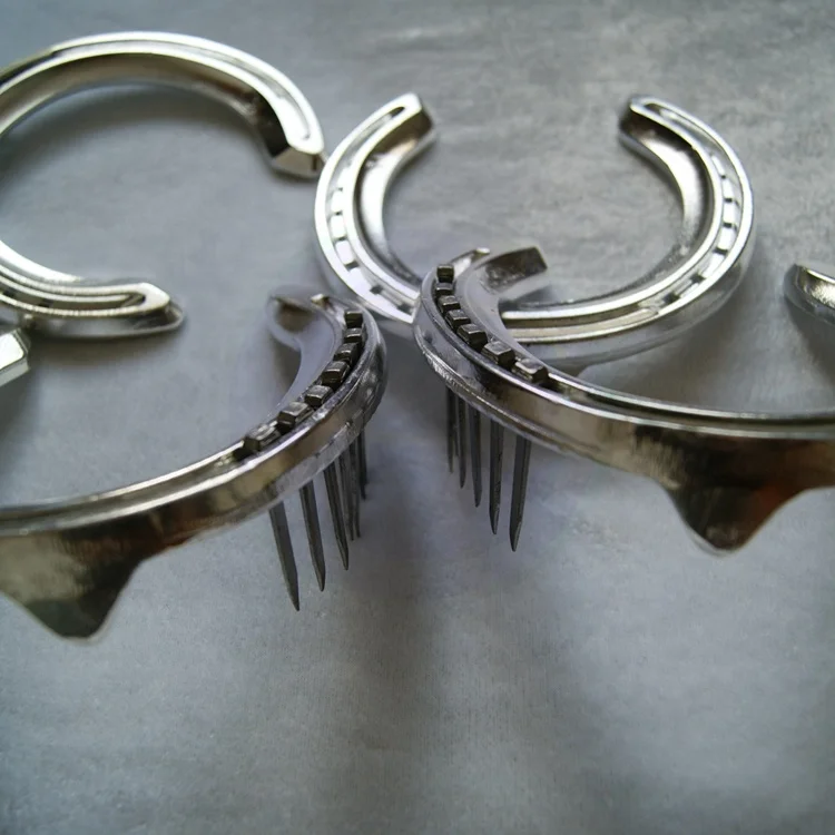 
factory direct supply wholesale farrier and blackmith aluminum alloy horseshoes for sale 