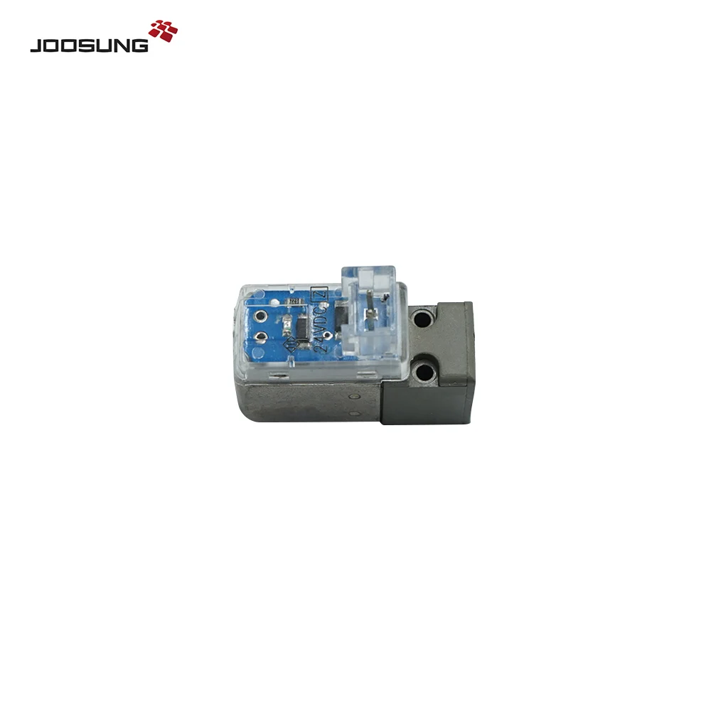 SMC type 24V Solenoid Valve SY7120 Series SY7120-5L-C8 Pneumatic Solenoid Valve